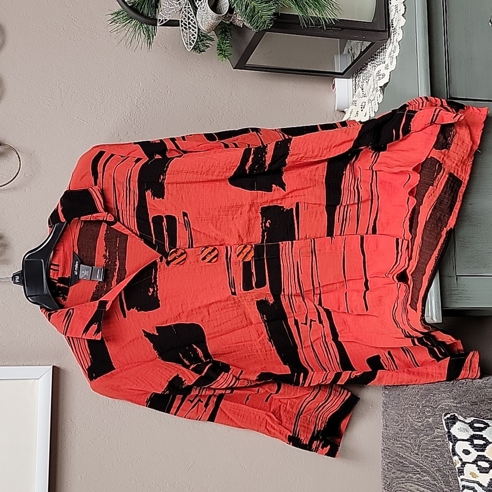 Ali Miles Red/black Crinkle Blouse Size Med